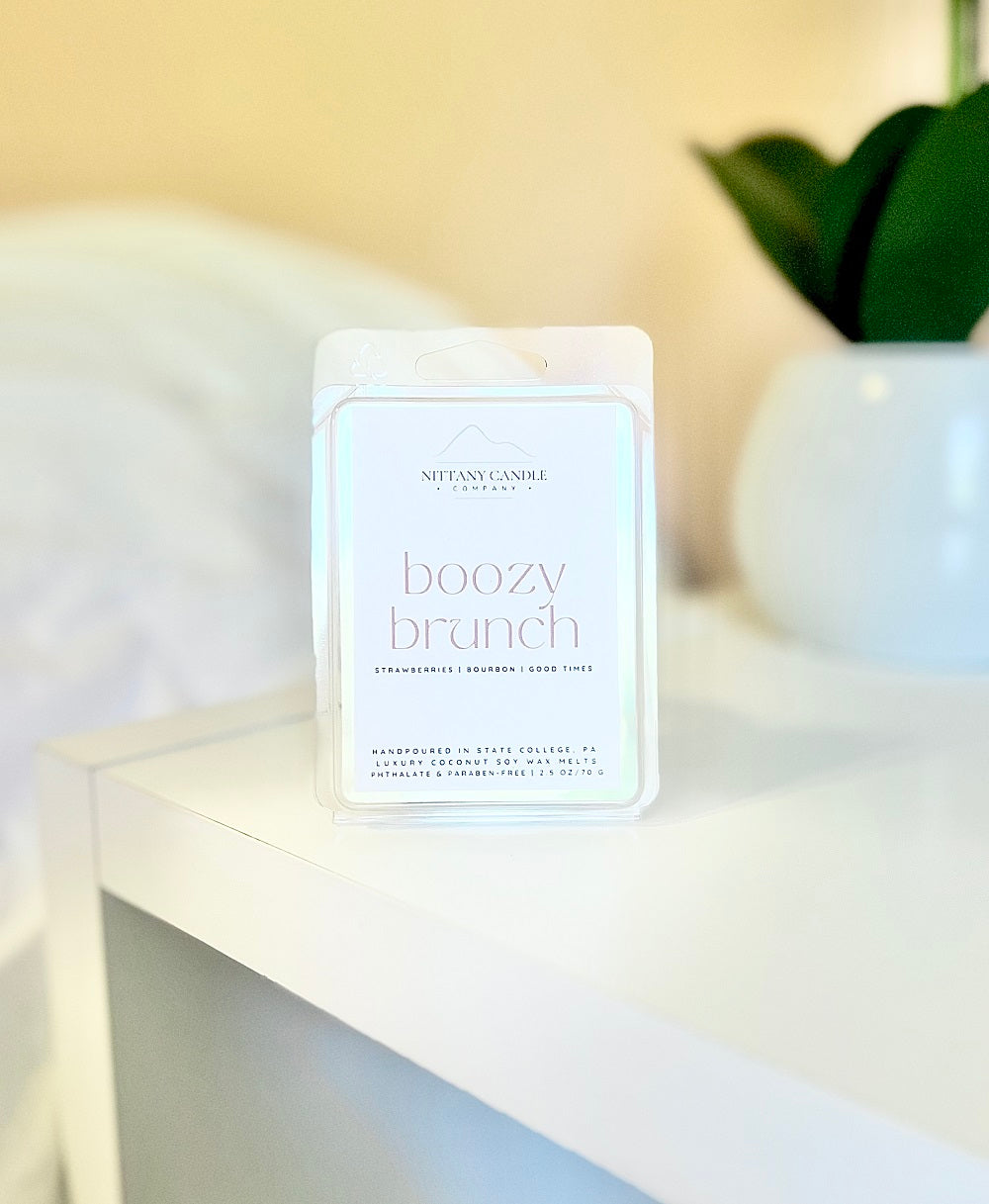 Boozy brunch wax melts that smell like strawberries and bourbon